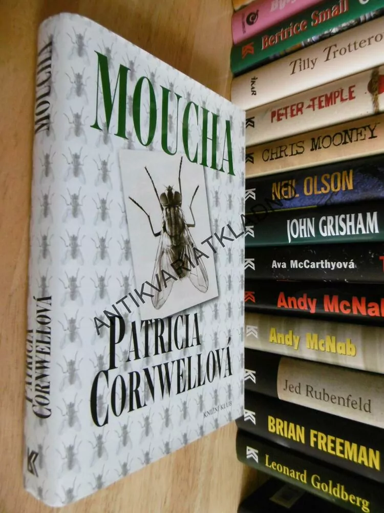 MOUCHA, PATRICIA CORNWELLOVÁ, **an