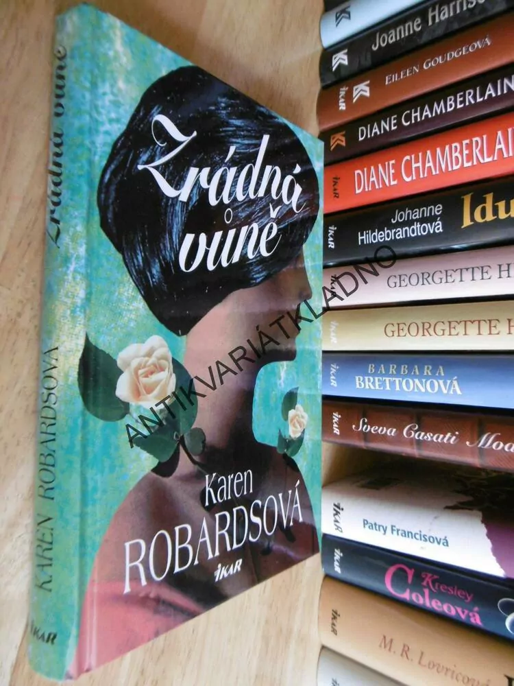 ZRÁDNÁ VŮNĚ, KAREN ROBARDSOVÁ, **an