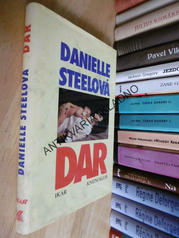 DAR, DANIELLE STEEL