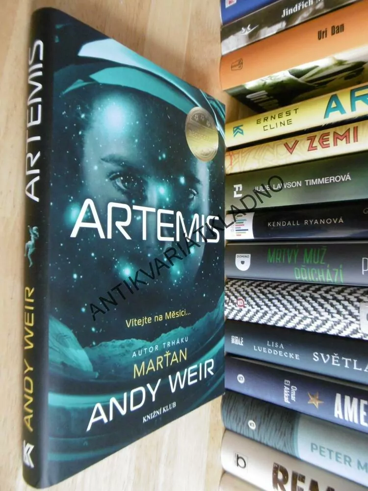 ARTEMIS, ANDY WEIR, OD AUTORA TRHÁKU MARŤAN, **an