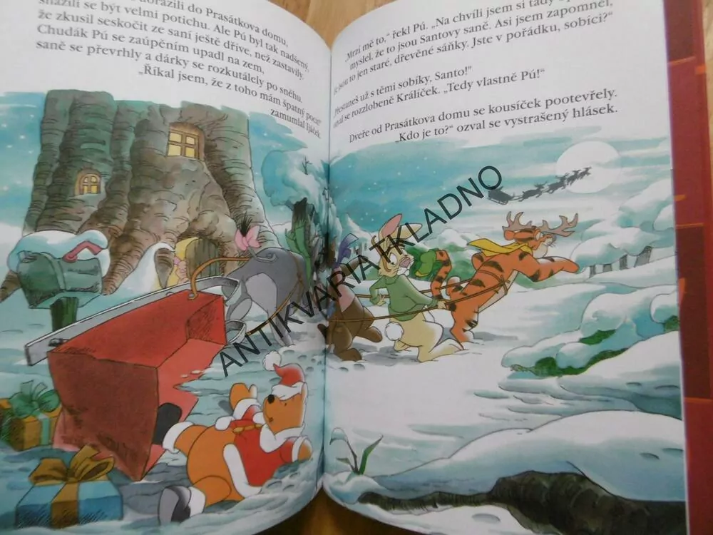 MEDVÍDEK PÚ, DÁREK PRO PRASÁTKO, WALT DISNEY