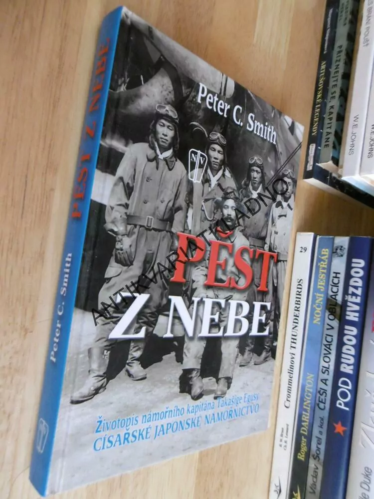 PĚST Z NEBE, PETER C. SMITH, **an