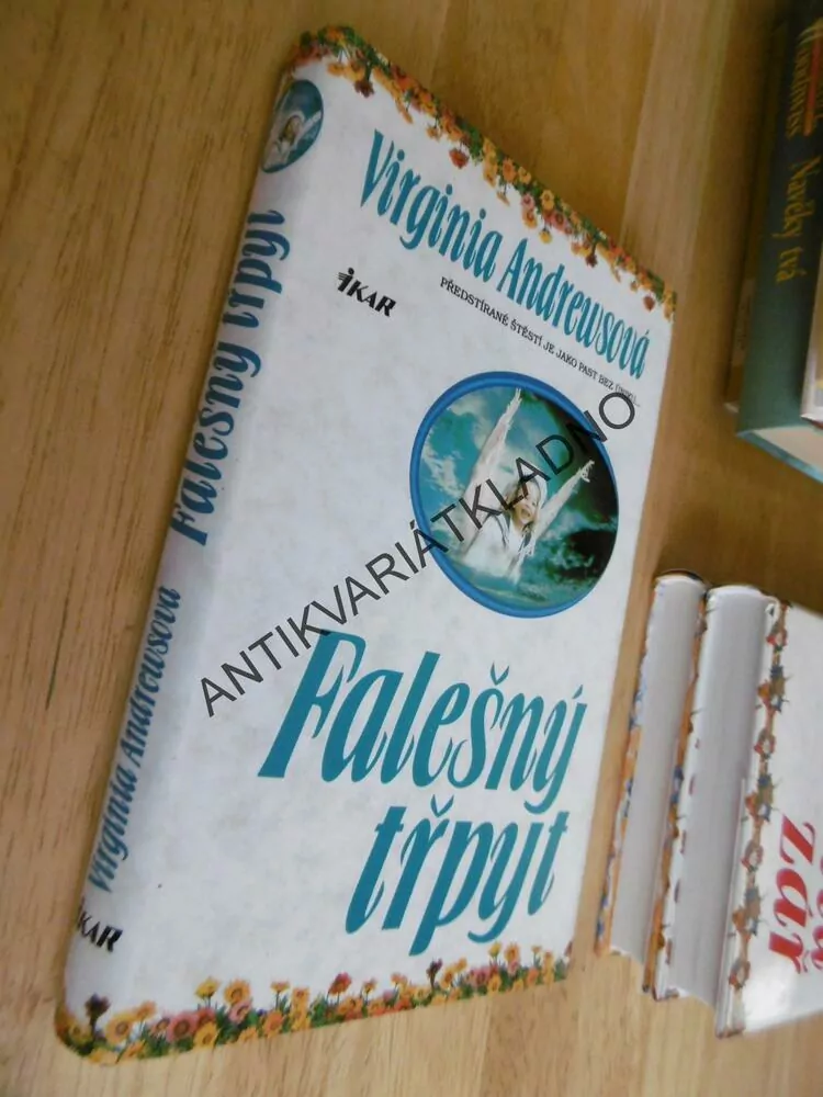 FALEŠNÝ TŘPYT, VIRGINIA ANDREWSOVÁ