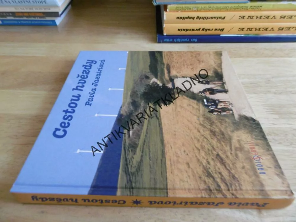 CESTOU HVĚZDY, PAVLA JAZAIRIOVÁ, **an