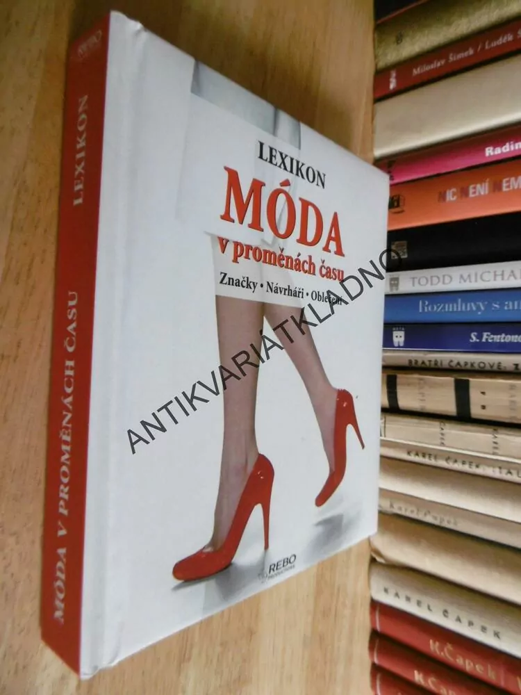 MÓDA V PROMĚNÁCH ČASU, ZNAČKY, NÁVRHÁŘI, OBLEČENÍ