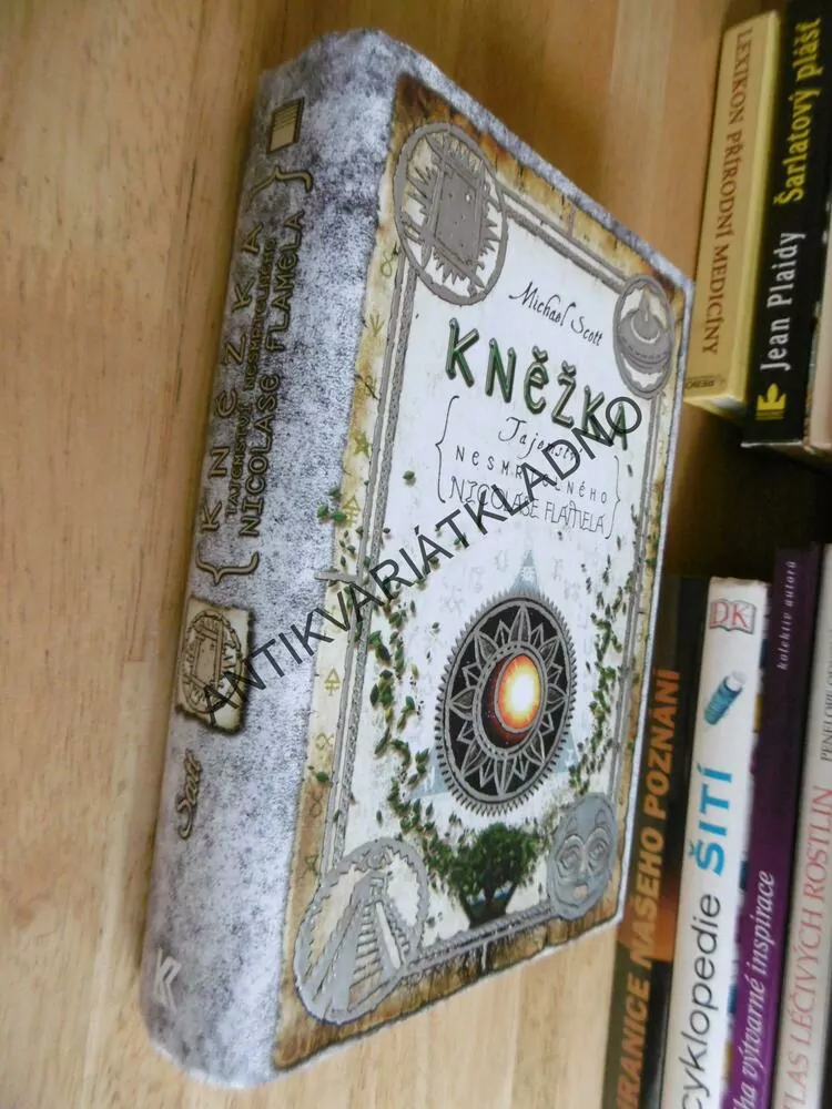 KNĚŽKA, TAJEMSTVÍ NESMRTELNÉHO NICOLASE FLAMELA, MICHAEL SCOTT
