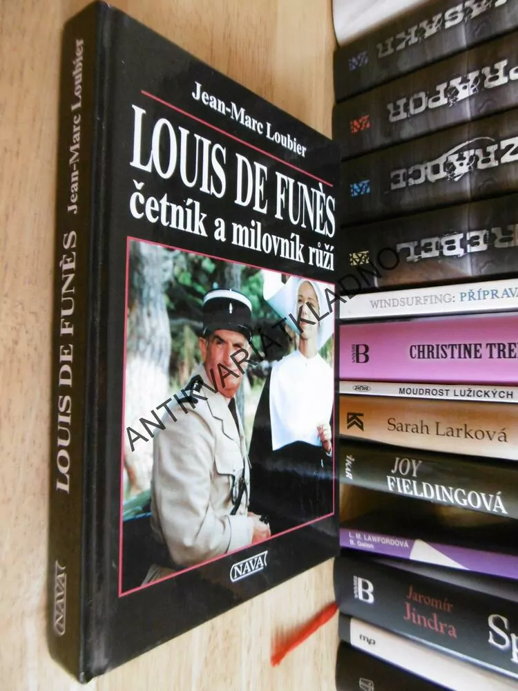 LOUIS DE FUNES, ČETNÍK A MILOVNÍK RŮŽÍ, JEAN-MARC LOUBIER, **an
