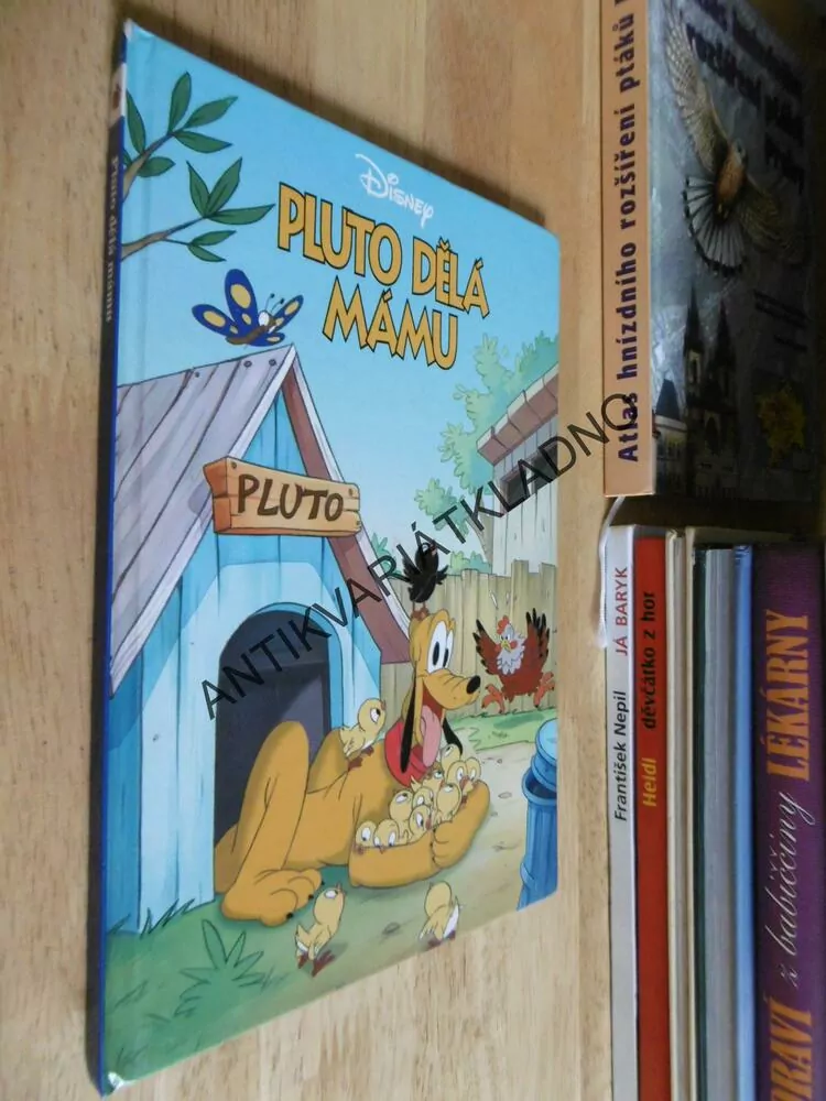 PLUTO DĚLÁ MÁMU, WALT DISNEY, **an