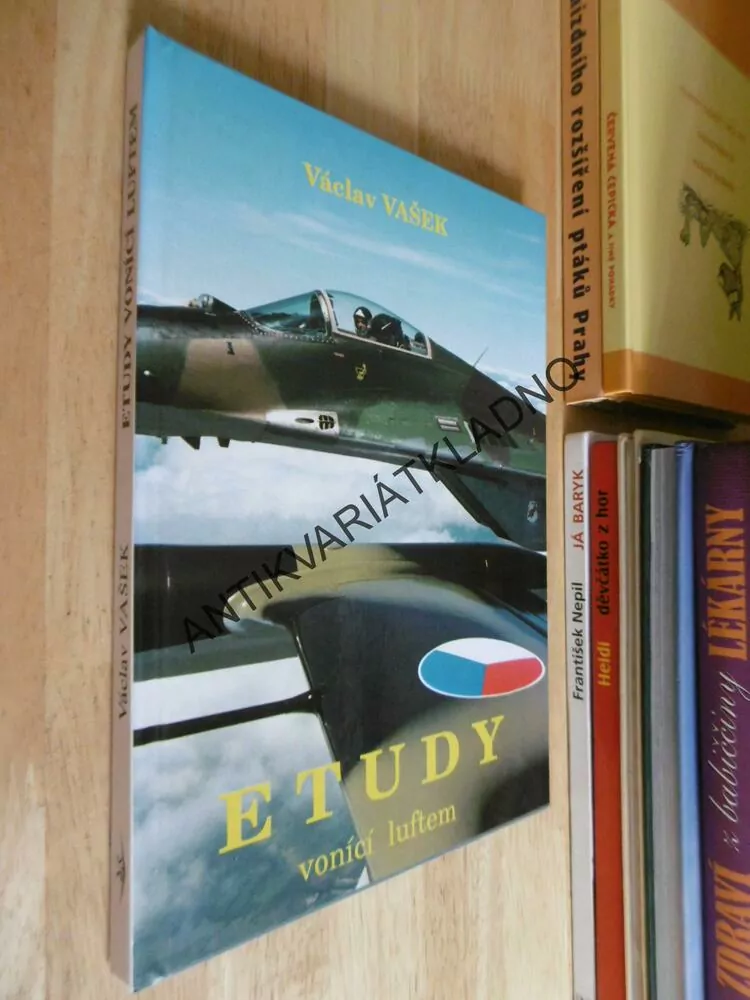 ETUDY VONÍCÍ LUFTEM, VÁCLAV VAŠEK, LETECTVÍ, VÁLKA, **an