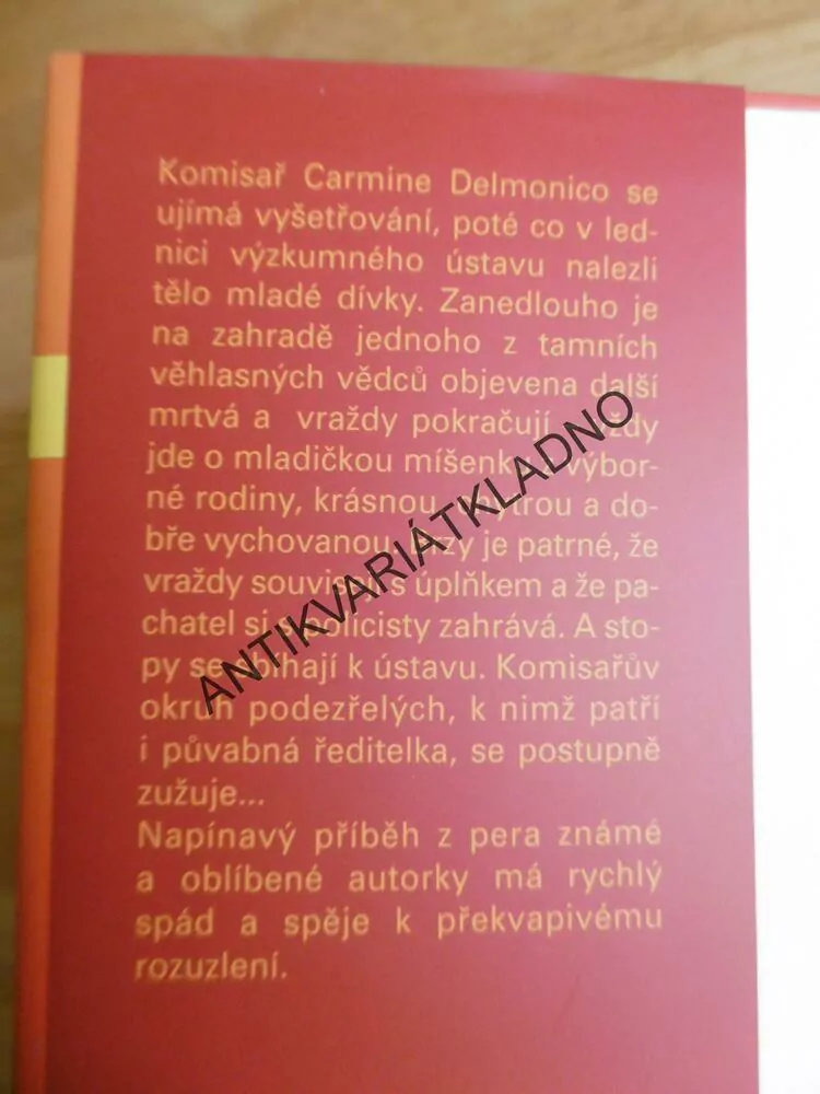 BEZ DŮKAZŮ, COLLEEN MCCULLOUGHOVÁ, **an