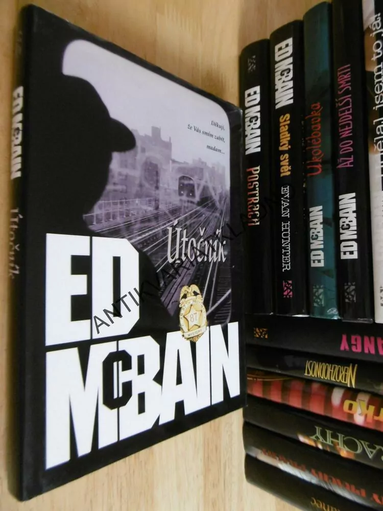 ÚTOČNÍK, ED MCBAIN, **an