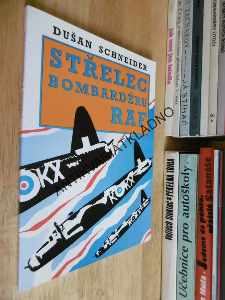 STŘELEC BOMBARDÉRU RAF, DUŠAN SHCNEIDER, **an