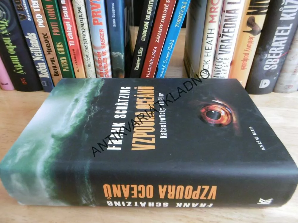 VZPOURA OCEÁNŮ, FRANK SCHÄTZING,