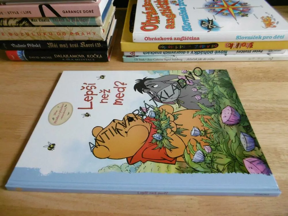MEDVÍDEK PÚ, LEPŠÍ NEŽ MED?, WALT DISNEY, **an