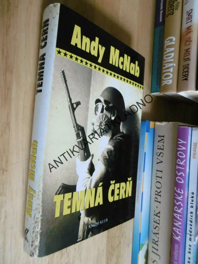 TEMNÁ ČERŇ, ANDY MCNAB, **an