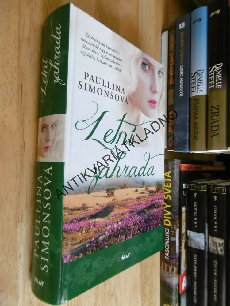 LETNÍ ZAHRADA, PAULLINA SIMONSOVÁ, **an