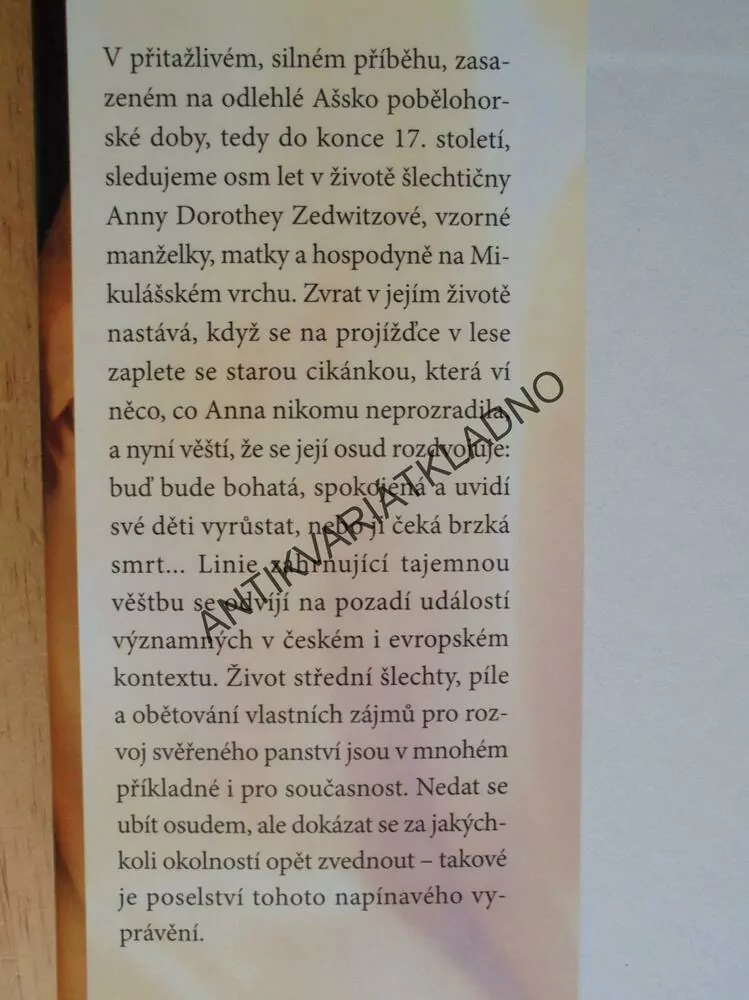 KARMÍNOVÝ KÁMEN, ANNA ŠOCHOVÁ, **an