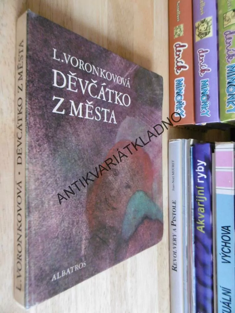 DĚVČÁTKO Z MĚSTA, L. VORONKOVOVÁ,HELENA KONSTANTINOVÁ, 1974