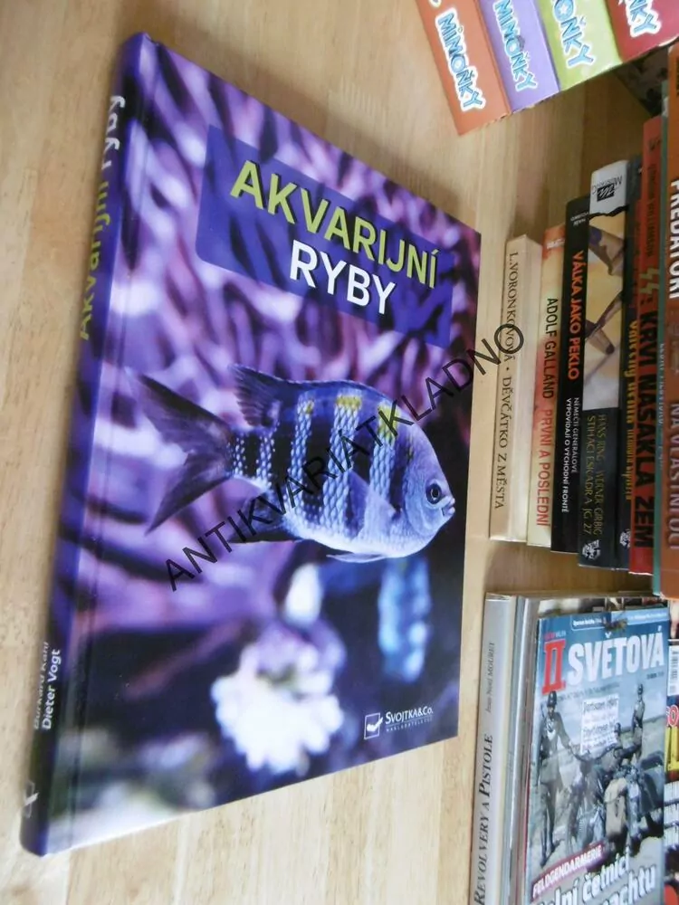 AKVARIJNÍ RYBY, ATLAS, WALLY KAHL, PŘES 750 DRUHŮ, **an