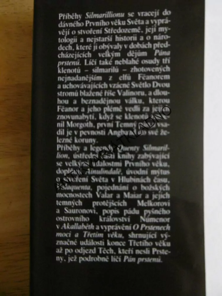 SILMARILLION, J.R.R. TOLKIEN