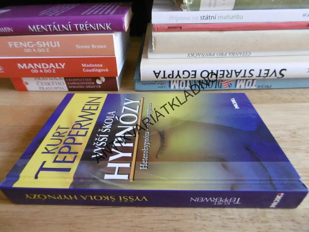 VYŠŠÍ ŠKOLA HYPNÓZY, KURT TEPPERWEIN,