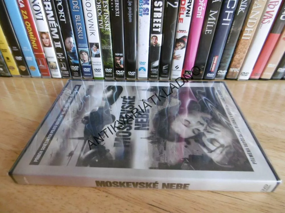 MOSKEVSKÉ NEBE, DVD FILM 