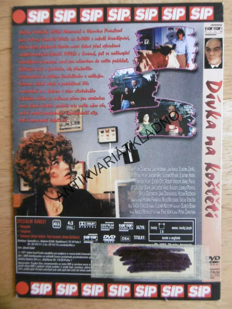 DÍVKA NA KOŠTĚTI, DVD FILM