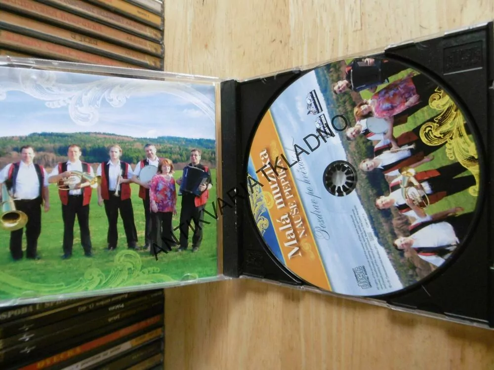 MALÁ MUZIKA NAUŠE PEPÍKA, POZDRAV PO HVĚZDÁCH, CD