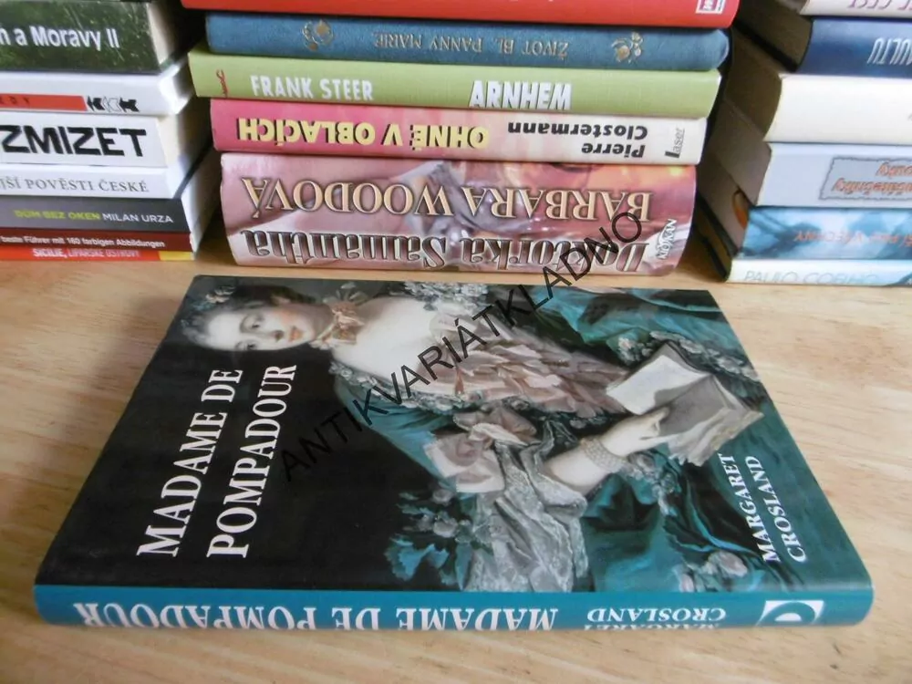 MADAME DE POMPADUR, MARGARET CROSLAND