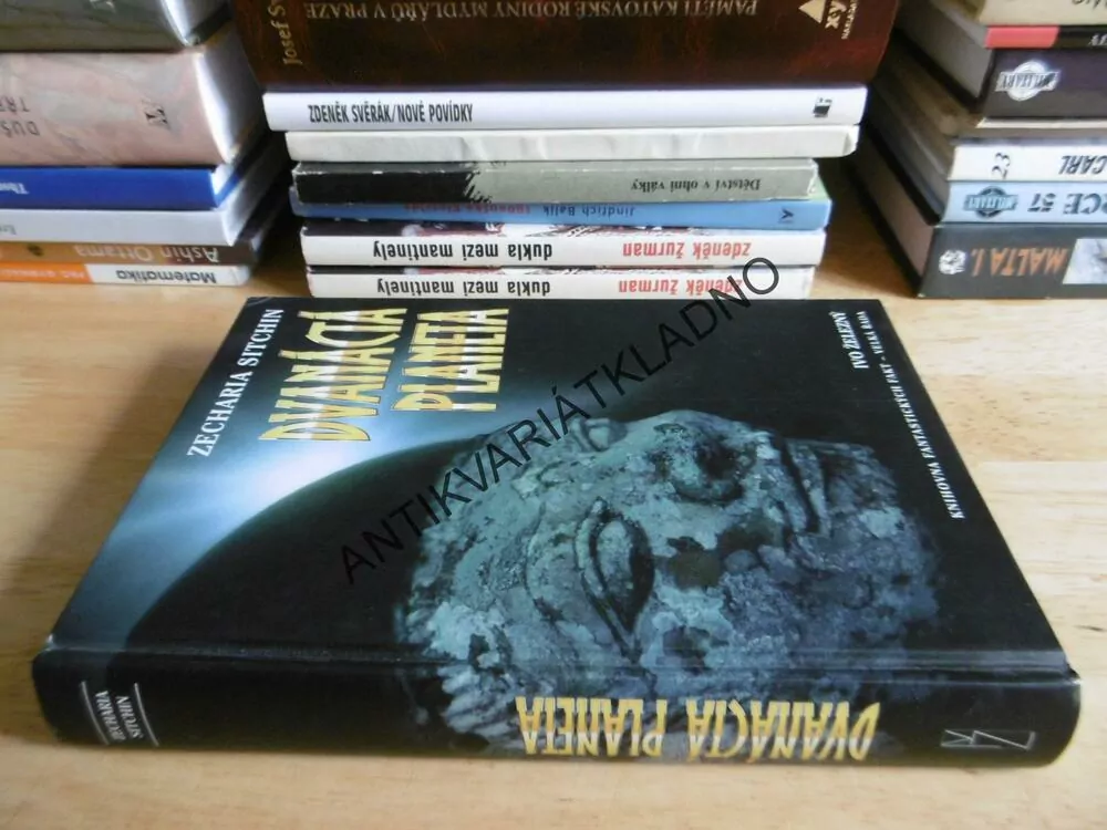 DVANÁCTÁ PLANETA, ZECHARIA SITCHIN, **an