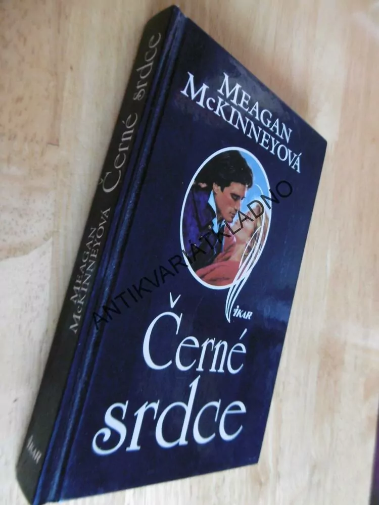 ČERNÉ SRDCE, MEAGAN MCKINNEYOVÁ, **an