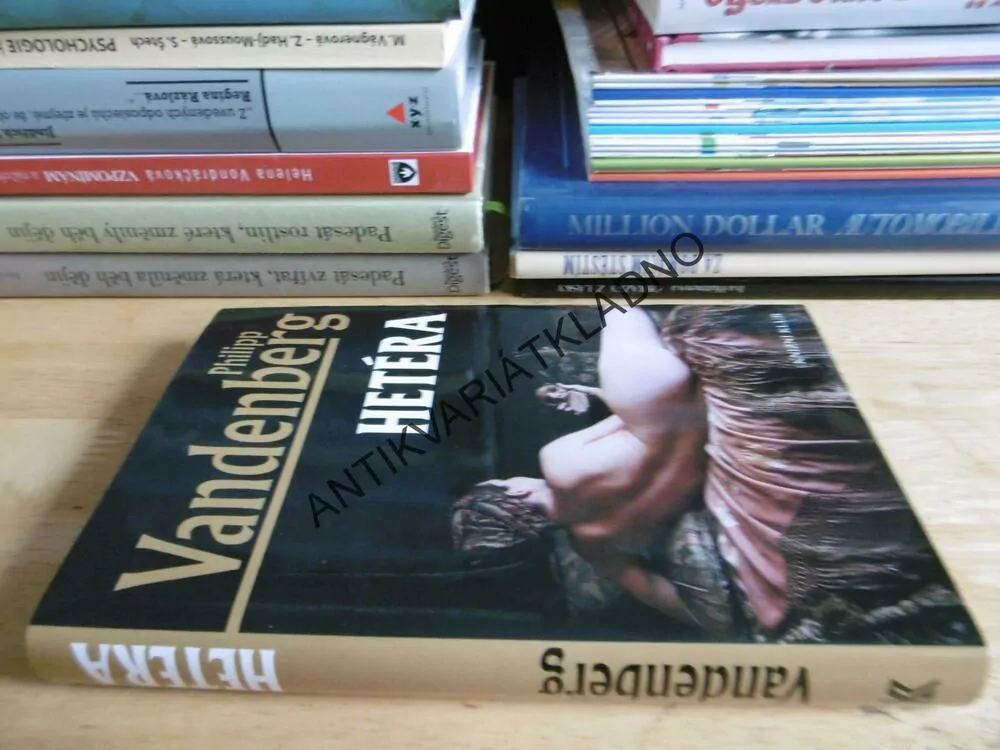 HÉTERA, PHILLIPP VANDENBERG, **an