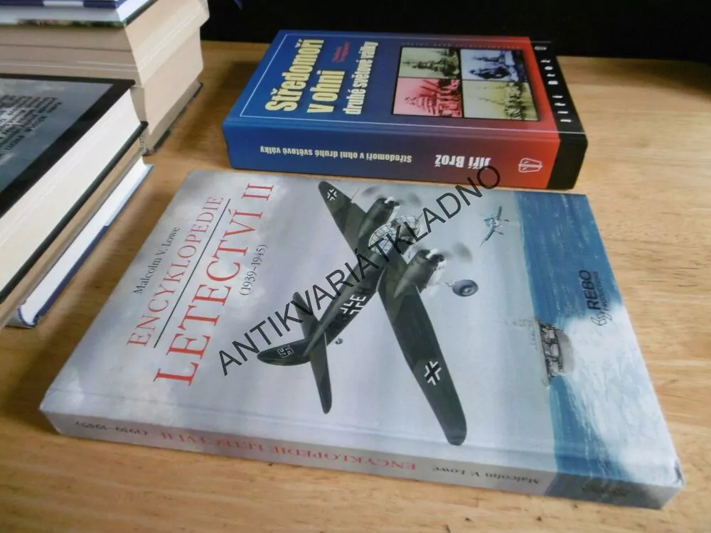 ENCYKLOPEDIE LETECTVÍ 1939-1945,2., MALCOLM V. LOWE, **an