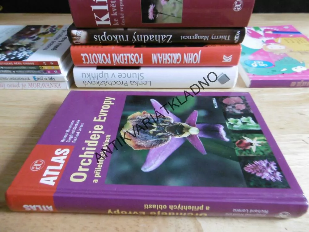 ORCHIDEJE EVROPY A PŘILEHLÝCH OBLASTÍ, ATLAS ACADEMIA, KVĚTINY, ROSTLINY