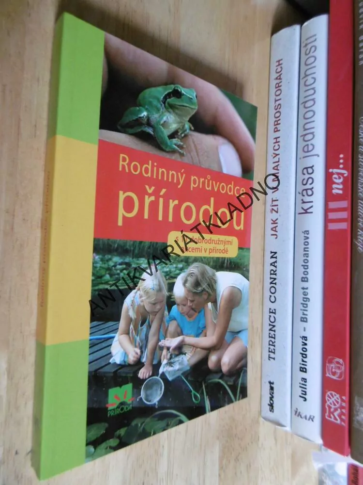 RODINNÝ PRŮVODCE PŘÍRODOU,S 11 AKCEMI V PŘÍRODĚ, **an