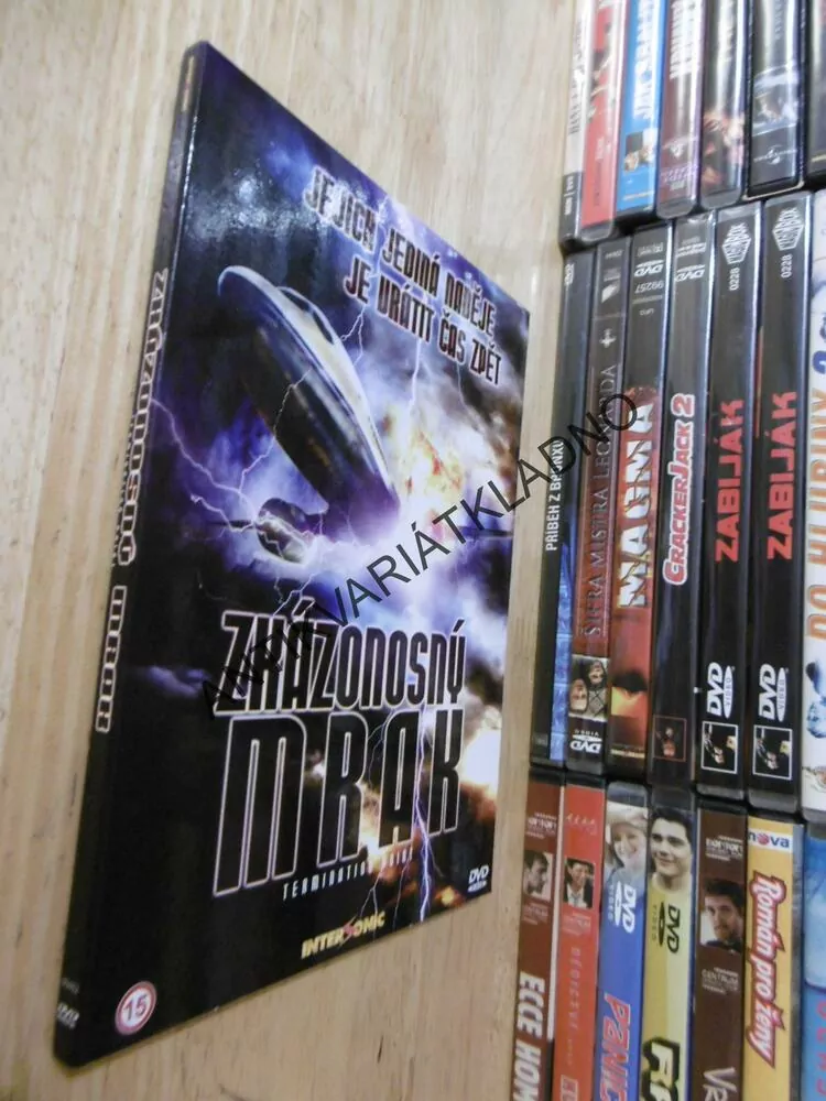 ZKÁZONOSNÝ MRAK, DVD FILM 