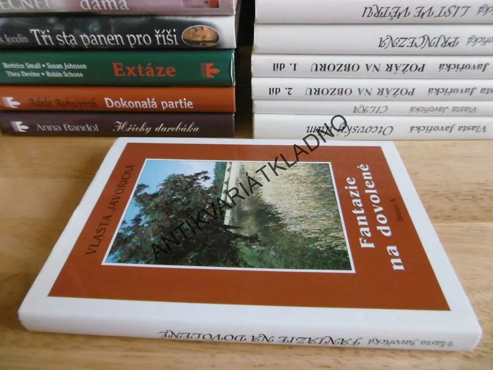 FANTAZIE NA DOVOLENÉ, VLASTA JAVOŘICKÁ, **an