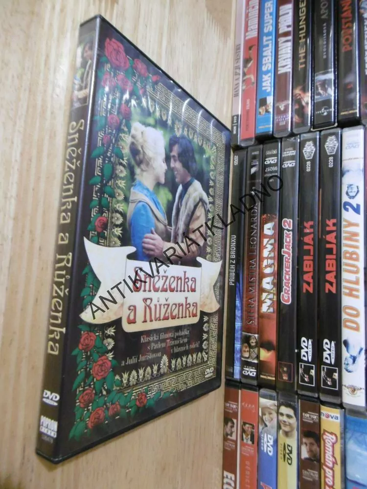 SNĚŽENKA A RŮŽENKA, DVD FILM