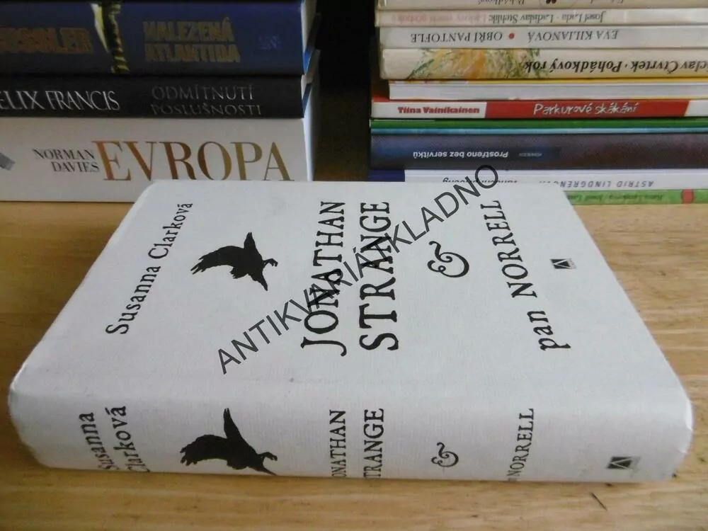 JONATHAN STRANGE, PAN NORRELL, SUSANNA CLARKOVÁ, **an