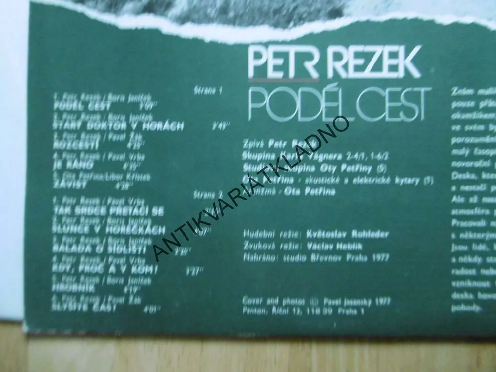 GRAMODESKA - PETR REZEK, PODÉL CEST