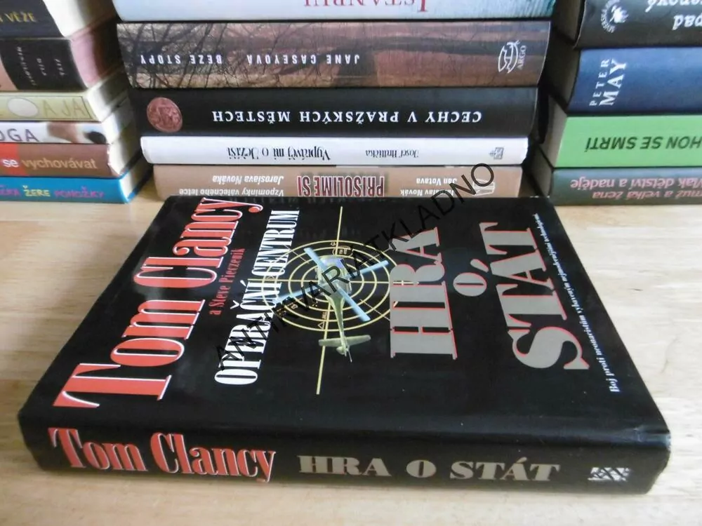 HRA O STÁT, TOM CLANCY, OPERAČNÍ CENTRUM