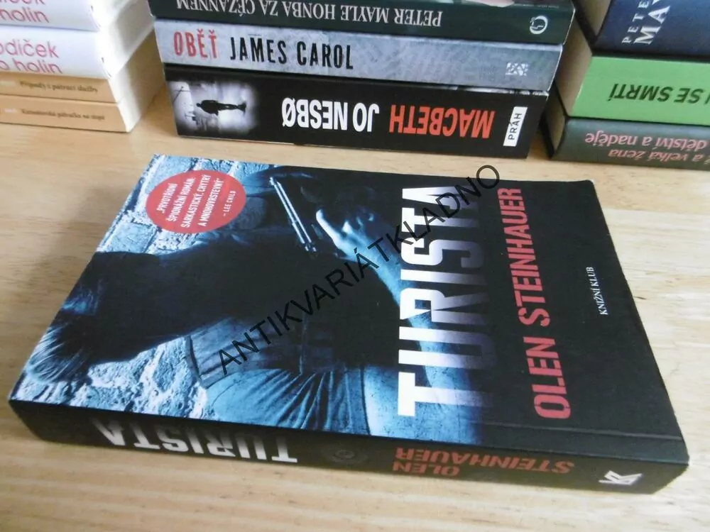 TURISTA, OLEN STEINHAUER, **an