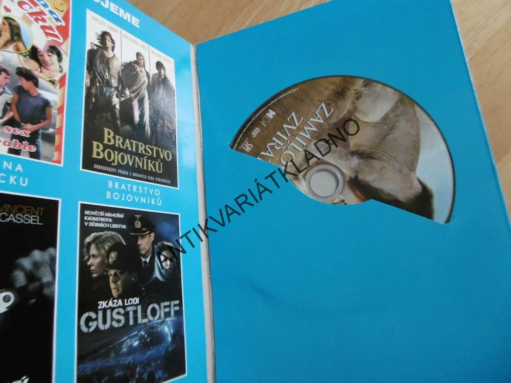 ZAMILOVANÁ ZVÍŘATA, DVD FILM DOKUMENT