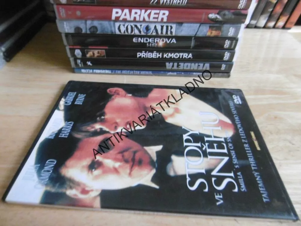 STOPY VE SNĚHU, DVD FILM 