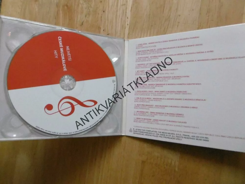 NEJVĚTŠÍ MUZIKÁLOVÉ HITY 2004, CD