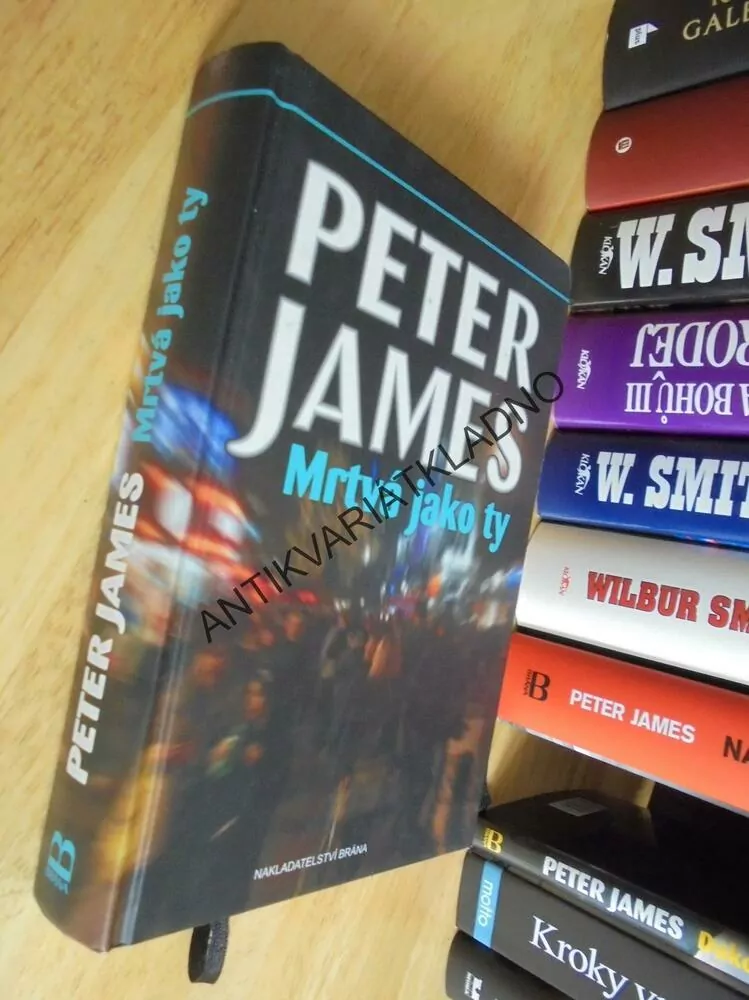 MRTVÁ JAKO TY, PETER JAMES
