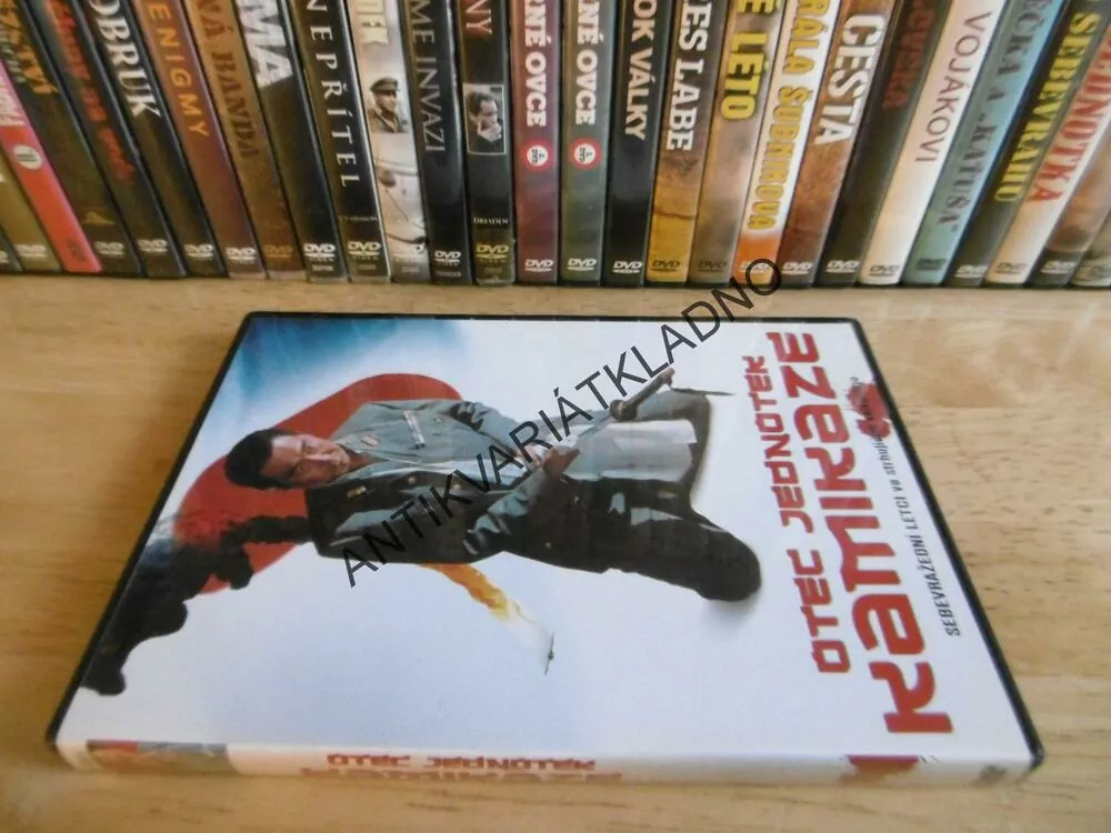 OTEC JEDNOTEK KAMIKAZE, DVD FILM