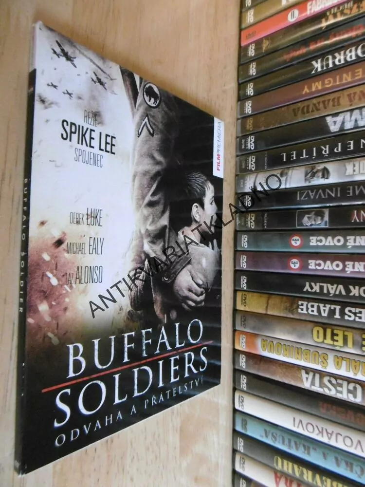 BUFFALO SOLDIERS, ODVAHA A PŘÁTELSTVÍ, LAZ ALONSO, DEREK LUKE, DVD FILM