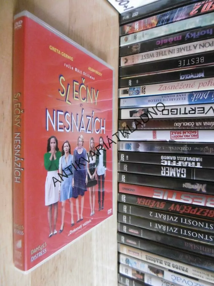 SLEČNY V NESNÁZÍCH, DVD FILM 