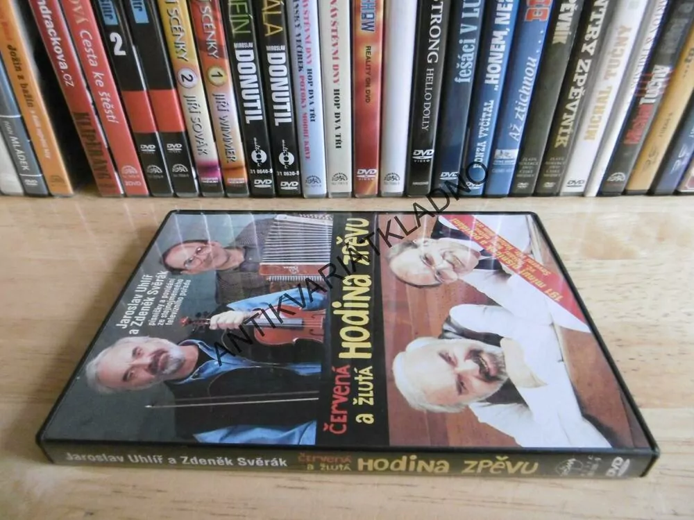 ČERVENÁ A ŽLUTÁ HODINA ZPĚVU, JAROSLAV UHLÍŘ, ZDENĚK SVĚRÁK,DVD HUDBA